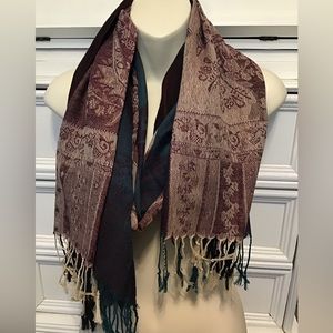 Womens Pashmina scarf NWOT